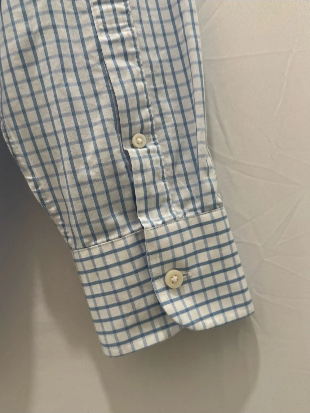 J. Crew Men’s Blue Windowpane Button-Up Shirt Medium